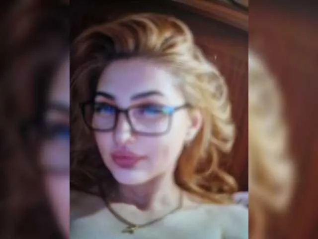 --Lika-- from BongaCams