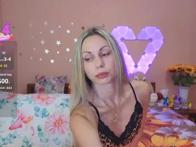 --LiMoNaDiK-- from BongaCams