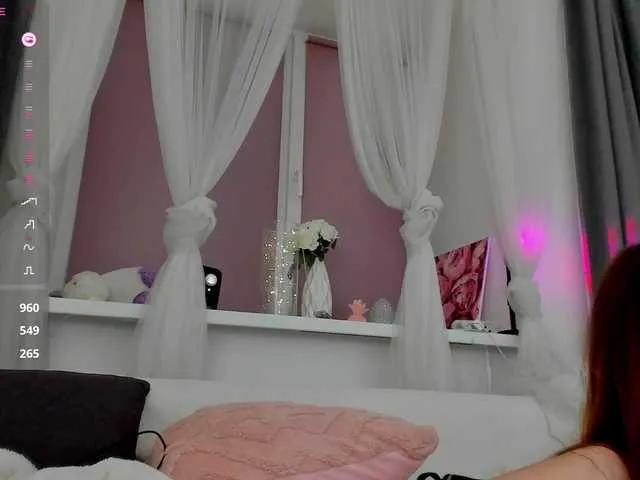 -Janice- from BongaCams