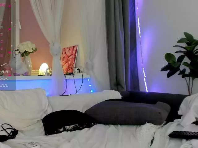 -Janice- from BongaCams