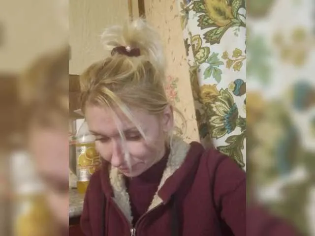 -KittY- from BongaCams is Freechat