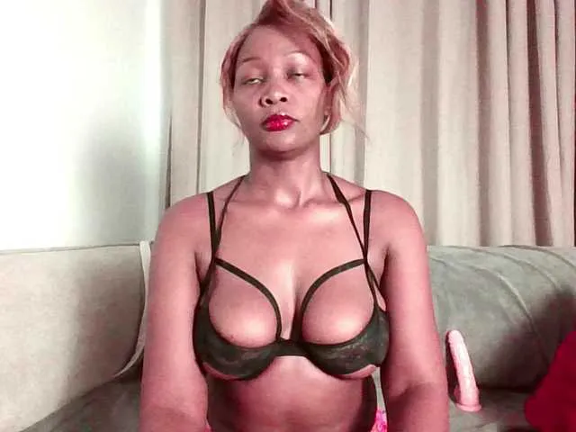 254azzie1 from BongaCams