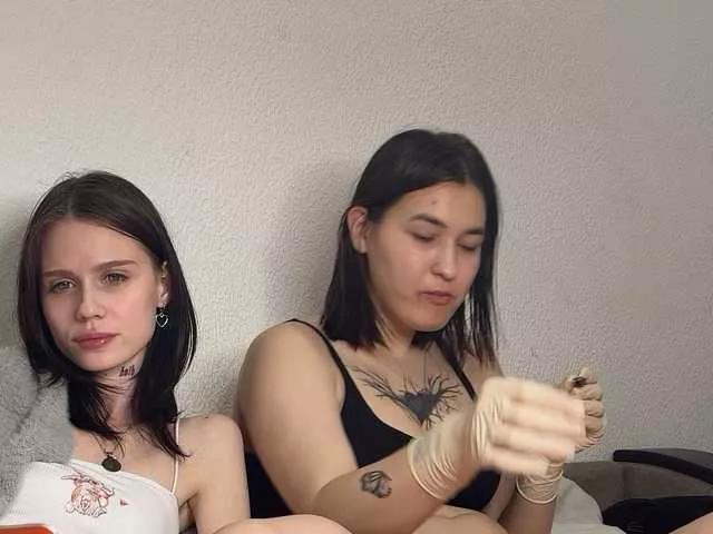 Girls: try live performances with matured performers, from dancing to quirks, in a variety of beautiful sex cams.
