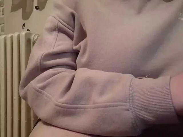 AalinnaK69 from BongaCams