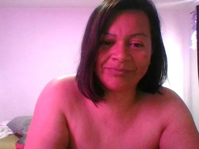 Adri007 from BongaCams