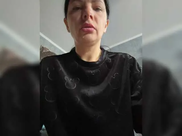 Afinakaroli83 from BongaCams