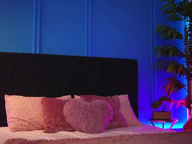 AlexxisRae from BongaCams is Freechat