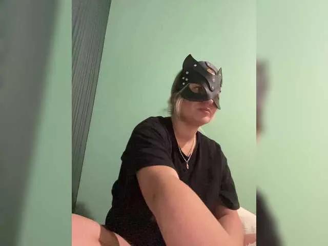 Alice-Remote-Worker from BongaCams is Freechat