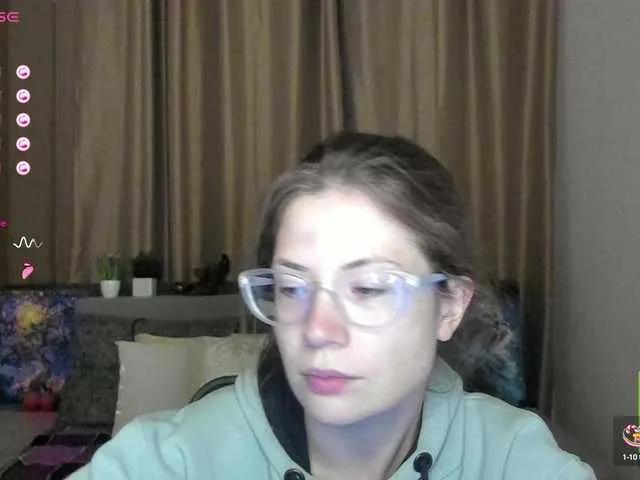 Aliciafolow009 from BongaCams is Freechat
