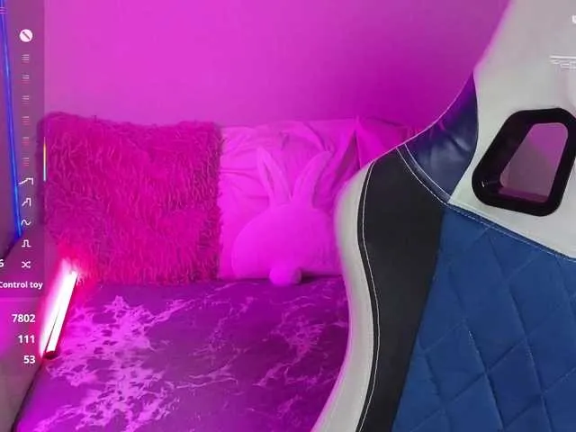 Allla from BongaCams