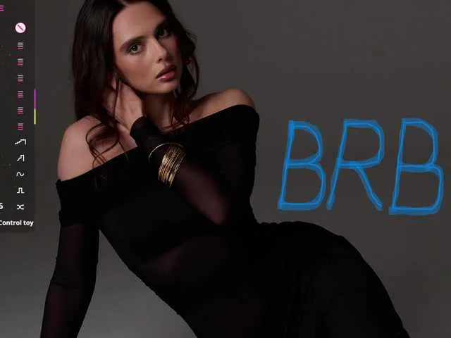 Allla from BongaCams