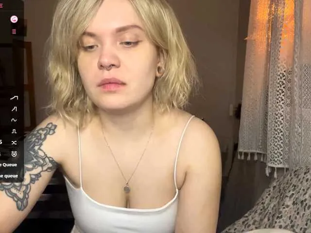 AlmetaGentili from BongaCams is Freechat