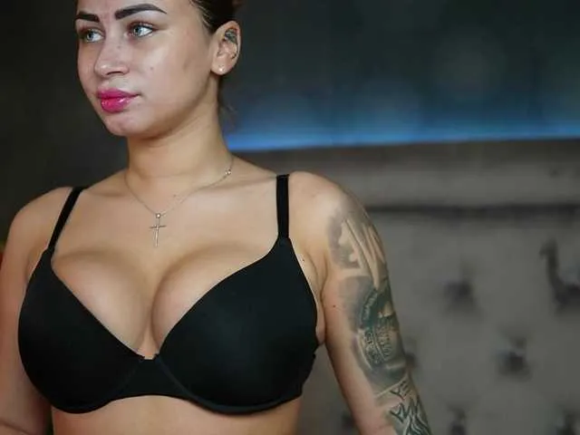 AmeliaJupiter from BongaCams is Freechat