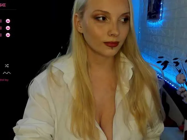 AmelieAndersen from BongaCams is Freechat