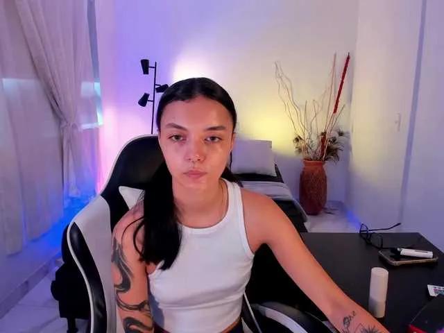 AnabelWolf from BongaCams