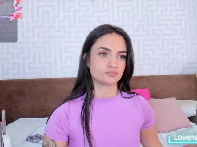 Anany- from BongaCams