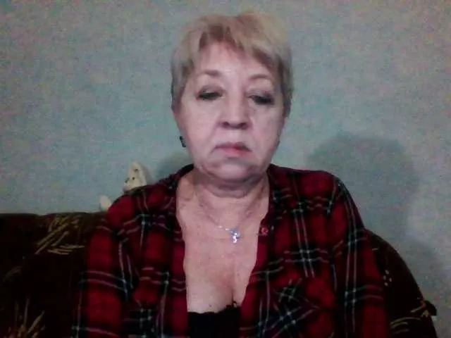 AnjelElinor from BongaCams