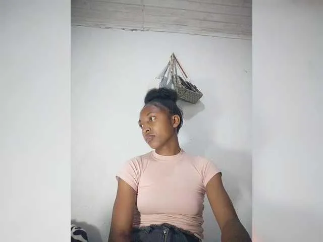 Annais19 from BongaCams is Freechat