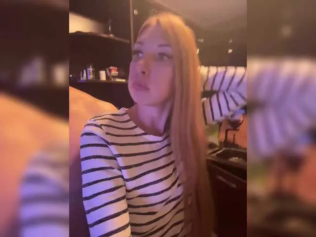 AnnaMaks12 from BongaCams is Freechat