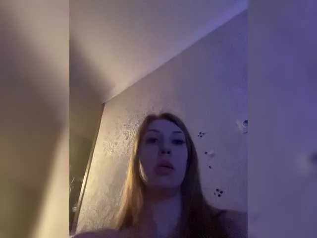 AnnaMaks12 from BongaCams