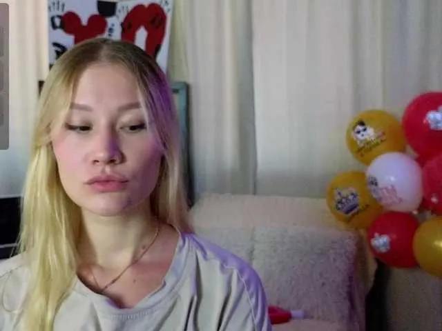 AnnaNolan from BongaCams