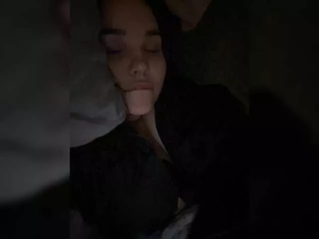 Anny-bb from BongaCams