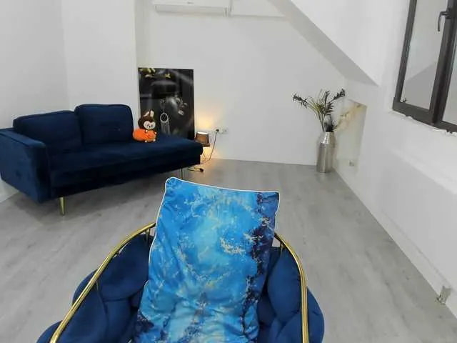 AnyaEvy from BongaCams