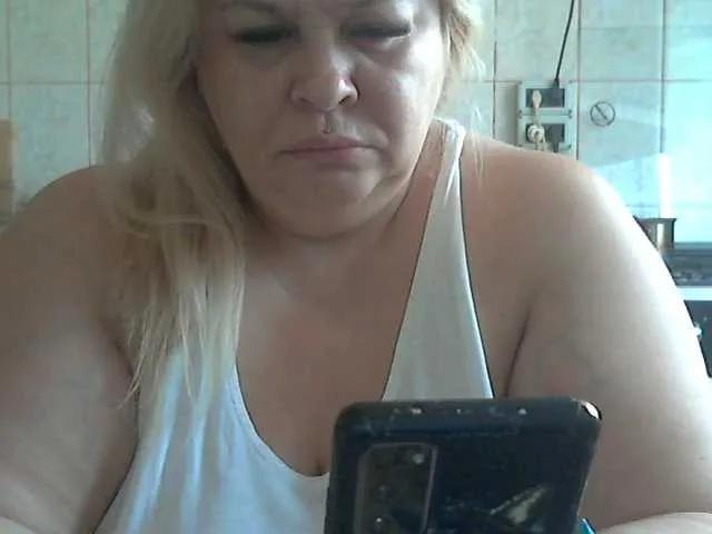 AriannaMilf from BongaCams