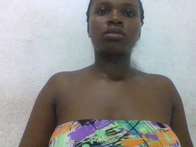 arline52 from BongaCams is Freechat