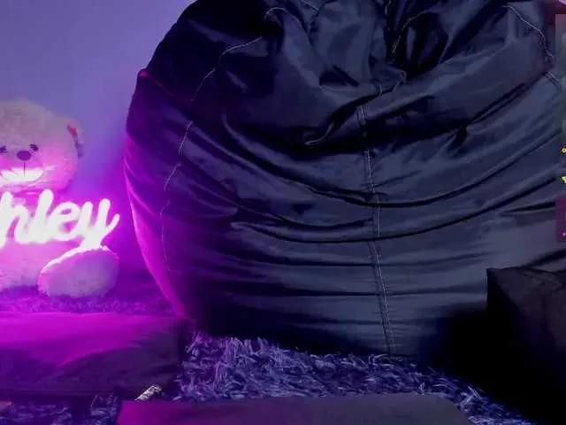 ashley-jenner from BongaCams is Freechat
