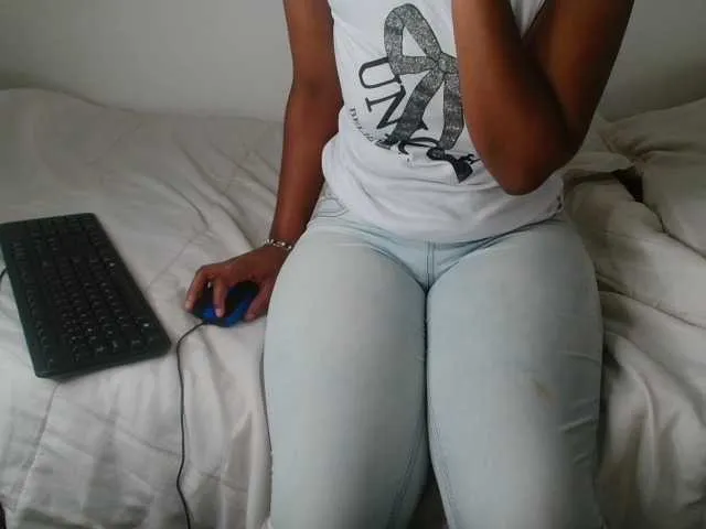 AshleyT255 from BongaCams