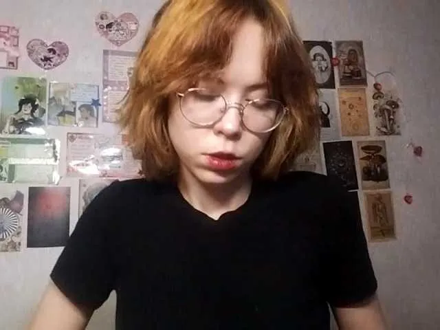 AthenaPopple from BongaCams