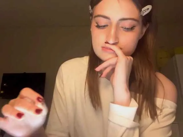 AuraLahrman from BongaCams