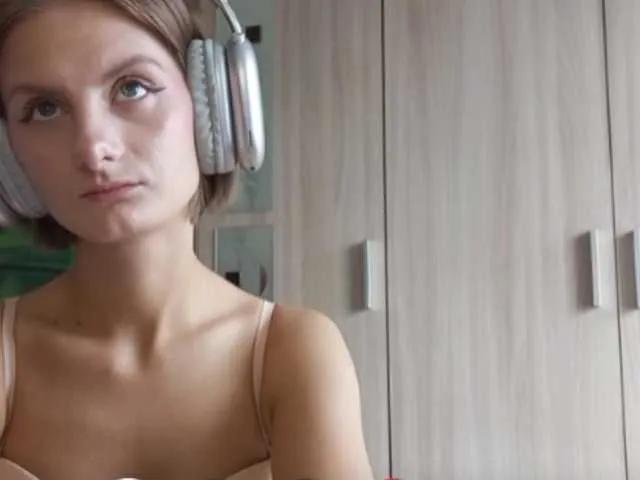 AuroraRow from BongaCams is Freechat