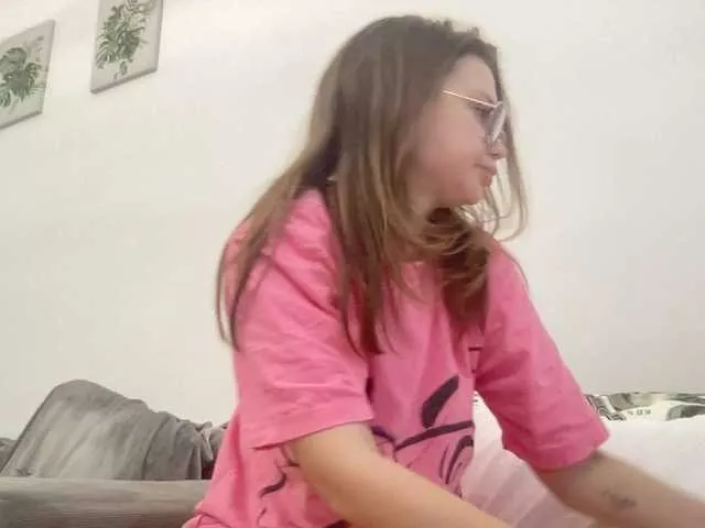 BellaGreymodel from BongaCams