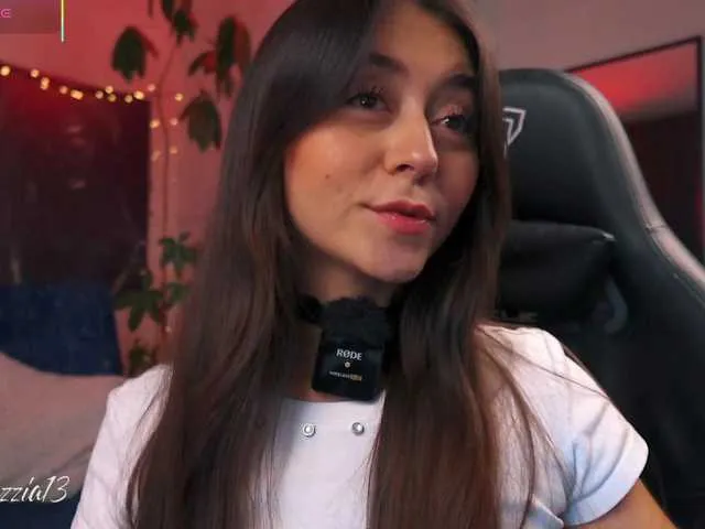 Bellapazzia from BongaCams