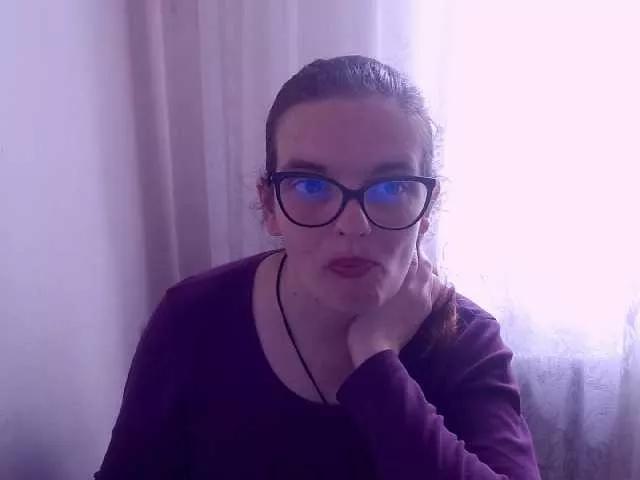 bellaro from BongaCams