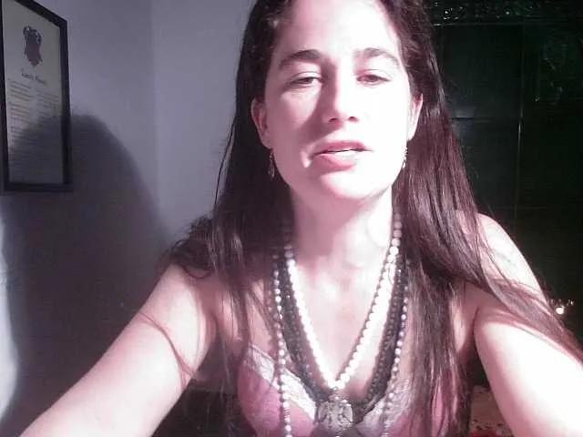 BessyExtraKiss from BongaCams is Freechat