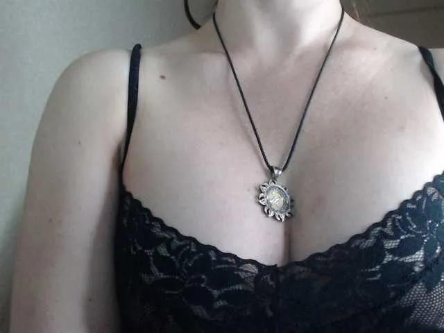 bigstarxxx from BongaCams is Freechat
