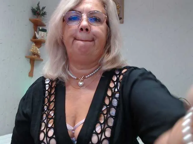 BozhenaNude from BongaCams