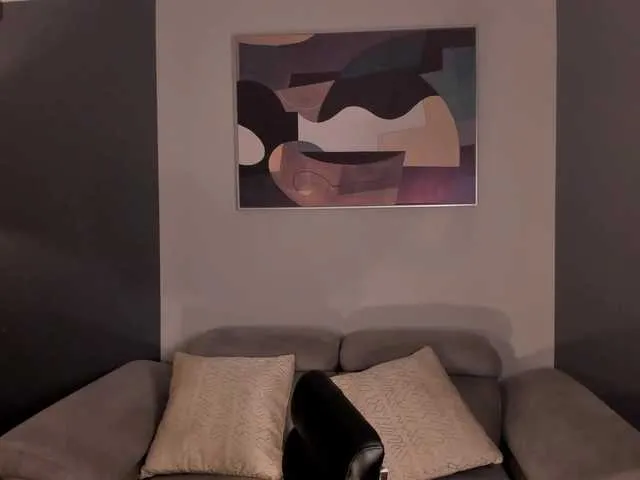 BrendaKoleman from BongaCams