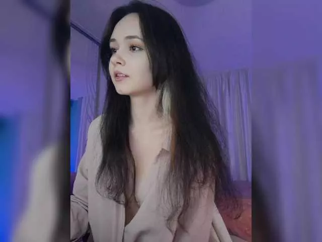 Candasea from BongaCams