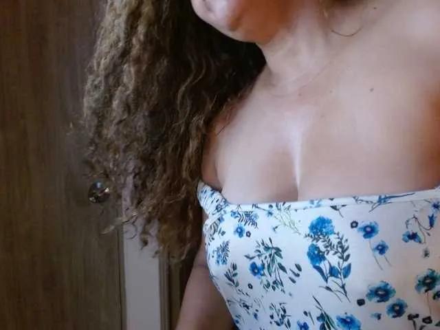 Candela-lat from BongaCams is Freechat