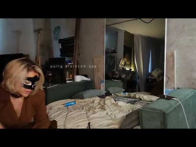 Catanadog from BongaCams