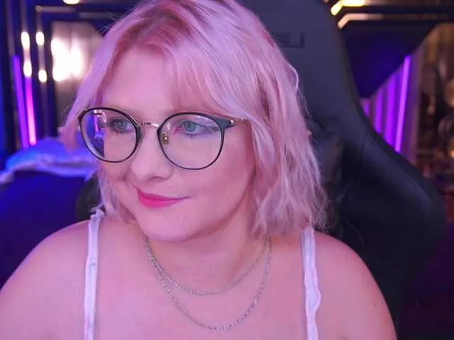 CoolTatis from BongaCams