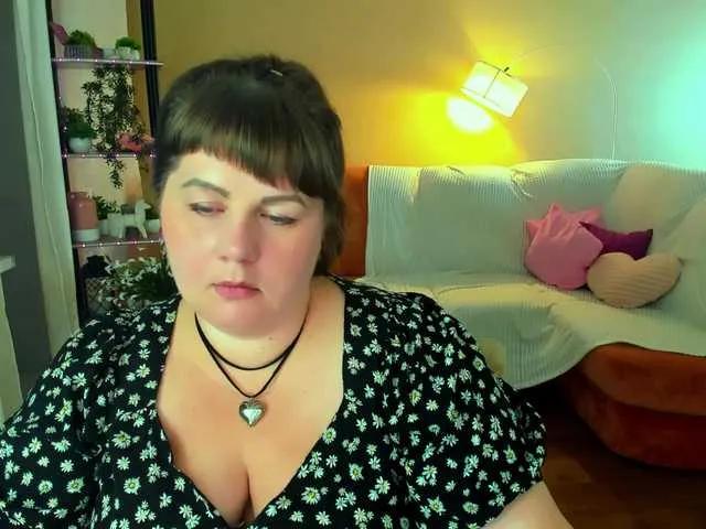 CrystaalStaar from BongaCams is Freechat