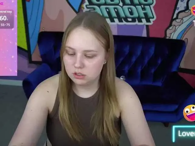 CrystallPaws from BongaCams is Freechat