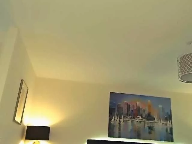 DeliciousAlba from BongaCams