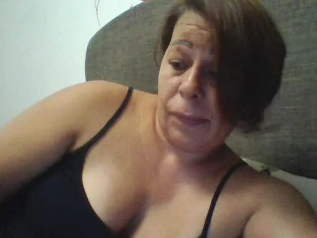 Diamonddesiree from BongaCams
