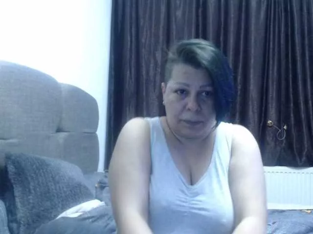 Diamonddesiree from BongaCams
